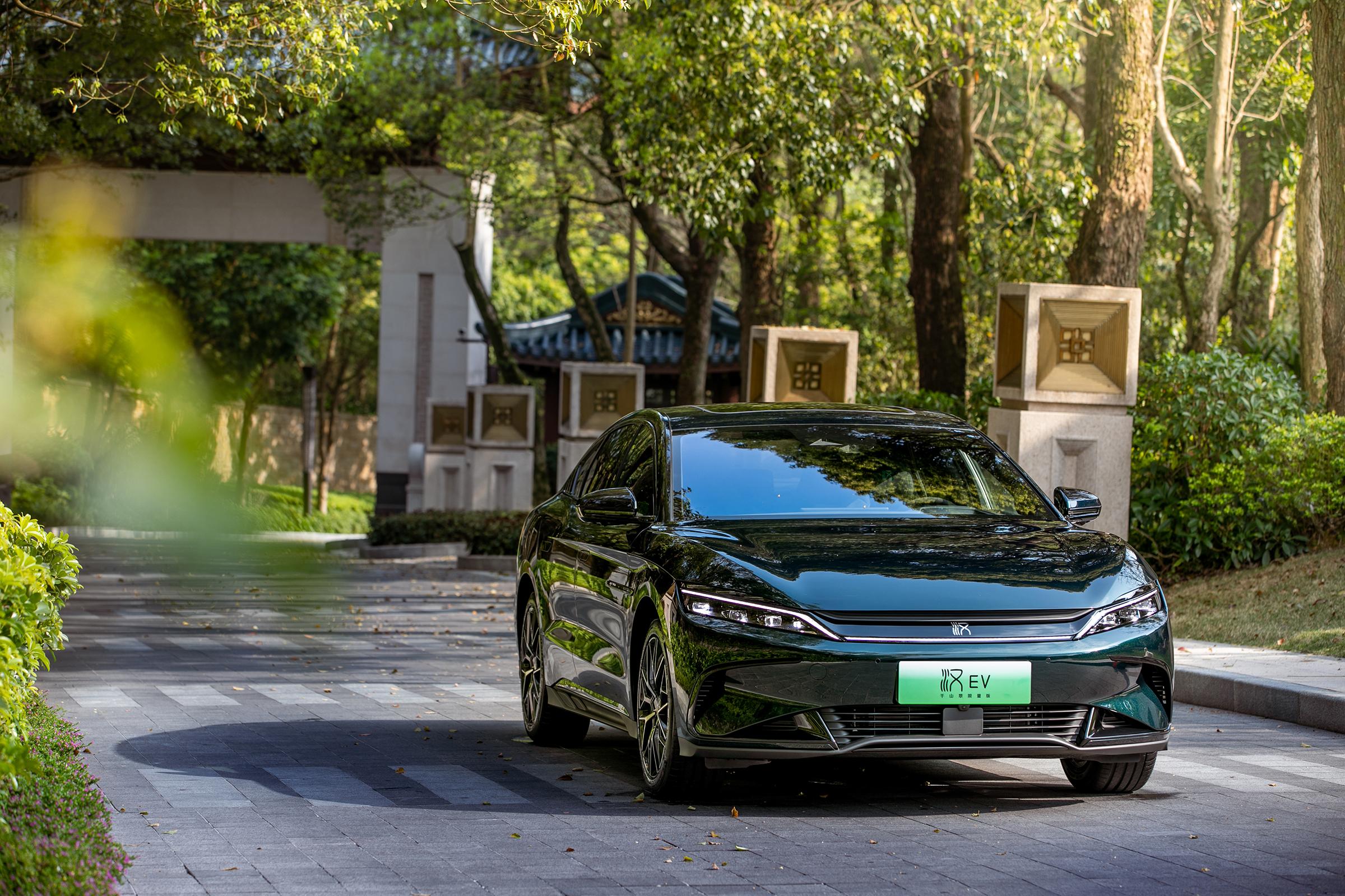 2023 Low Price Made in China 2022 Byd Han EV 610km Genesis Edition 4WD Premium Edition Electric Car