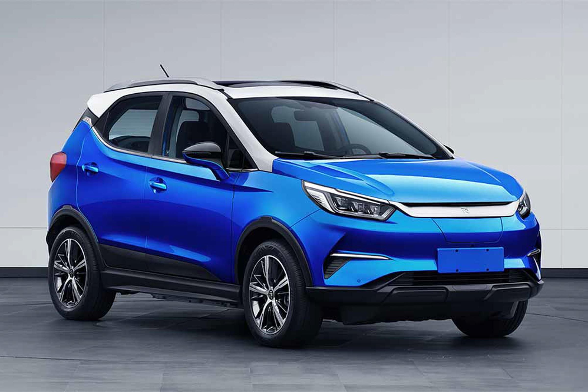 Cheap Electric Car Byd Yuan Pro 401Km Mini Electric 4 Wheeler Right Hand Drive Electric Vehicle Electric SUV Sedan Automotive