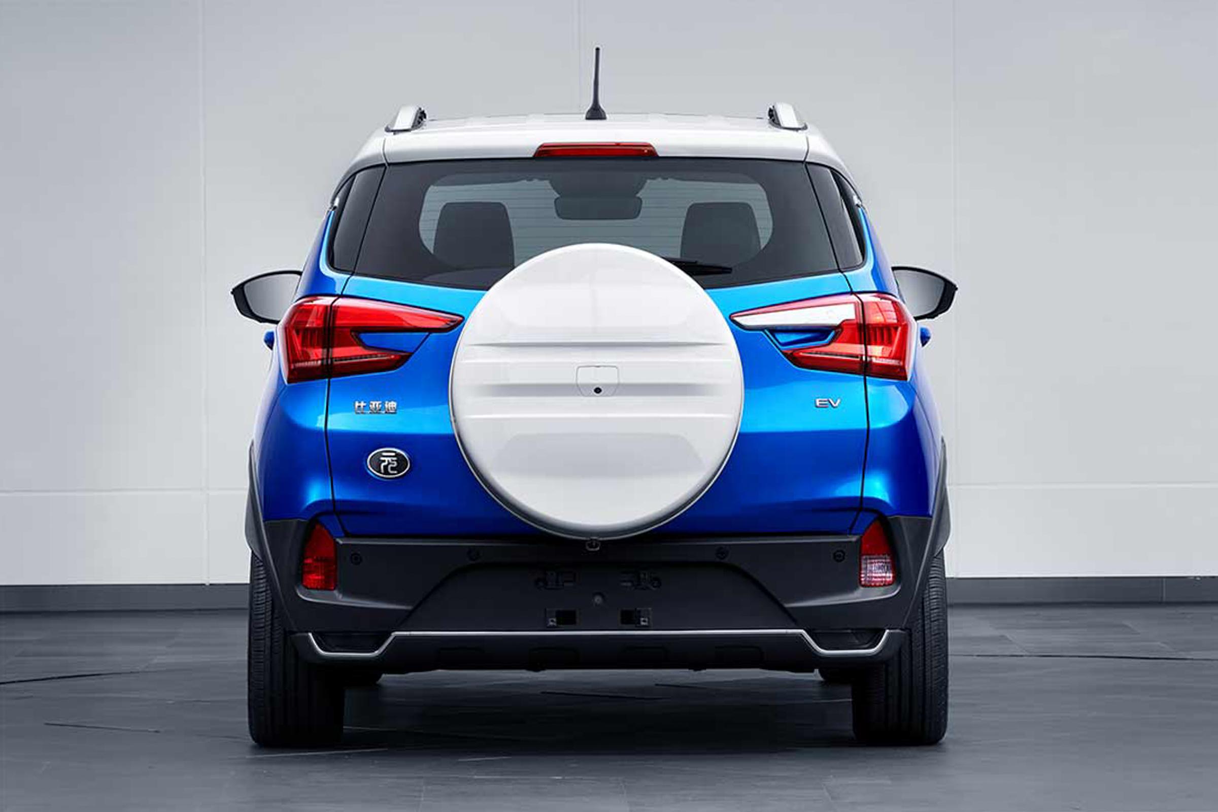 Cheap Electric Car Byd Yuan Pro 401Km Mini Electric 4 Wheeler Right Hand Drive Electric Vehicle Electric SUV Sedan Automotive