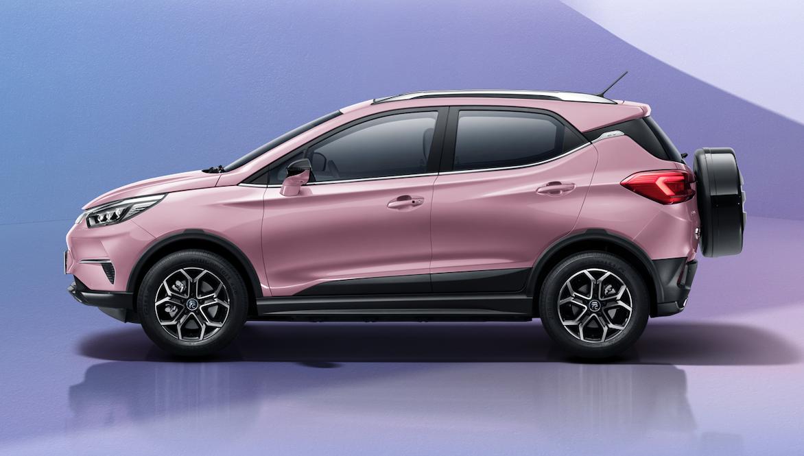 Cheap Electric Car Byd Yuan Pro 401Km Mini Electric 4 Wheeler Right Hand Drive Electric Vehicle Electric SUV Sedan Automotive