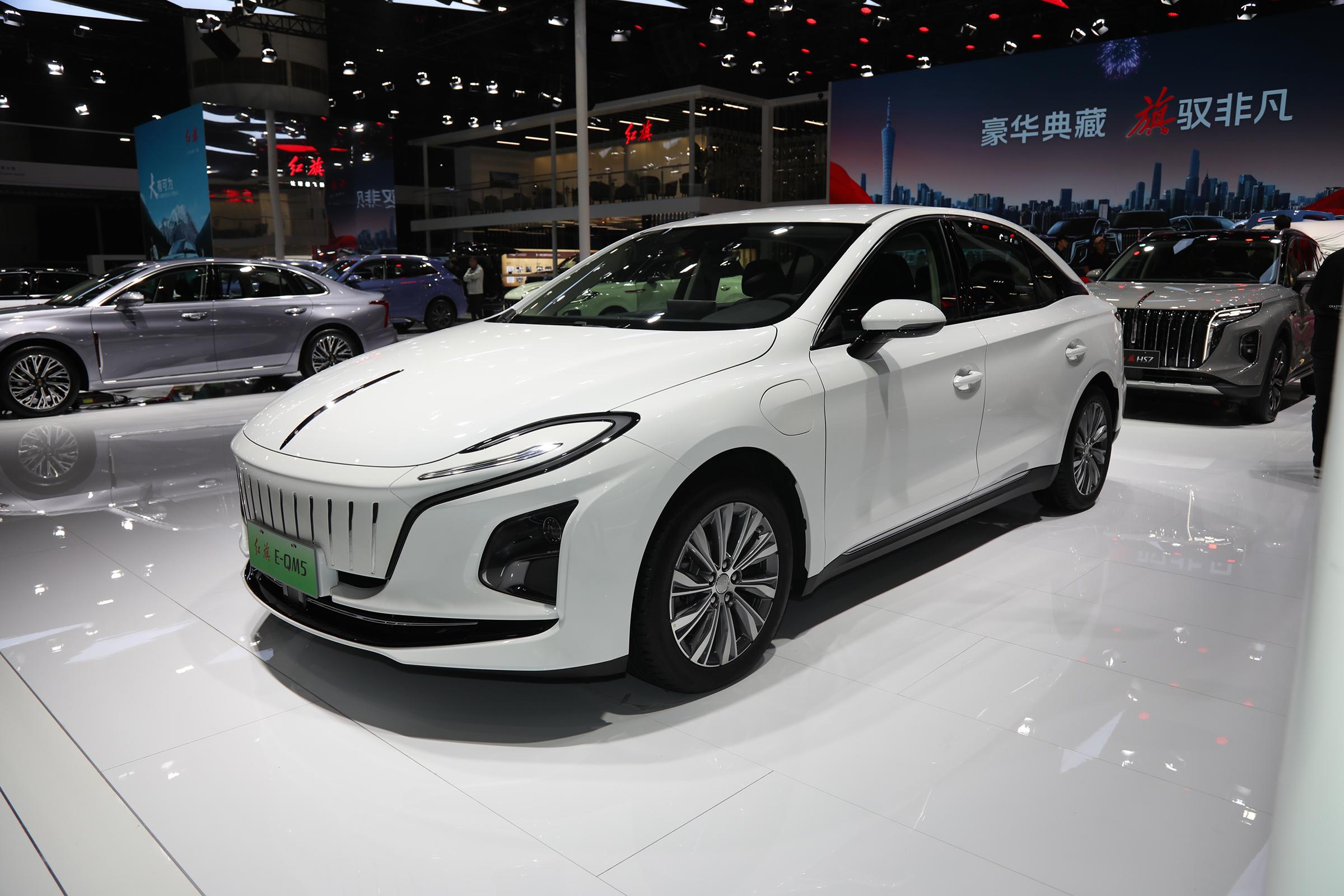 2023 2024 Hongqi E-Qm5 electric vehicles car Taxi (2023 plus) 431Km Battery Change Enjoyment 4Wheel New energy