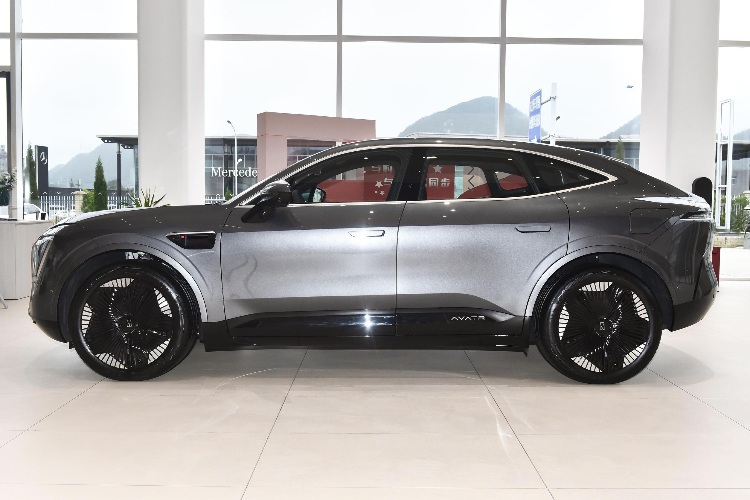 ​Hot selling aweita 11 pure electric 578 horsepower 4 door 5 seat SUV new energy vehicle