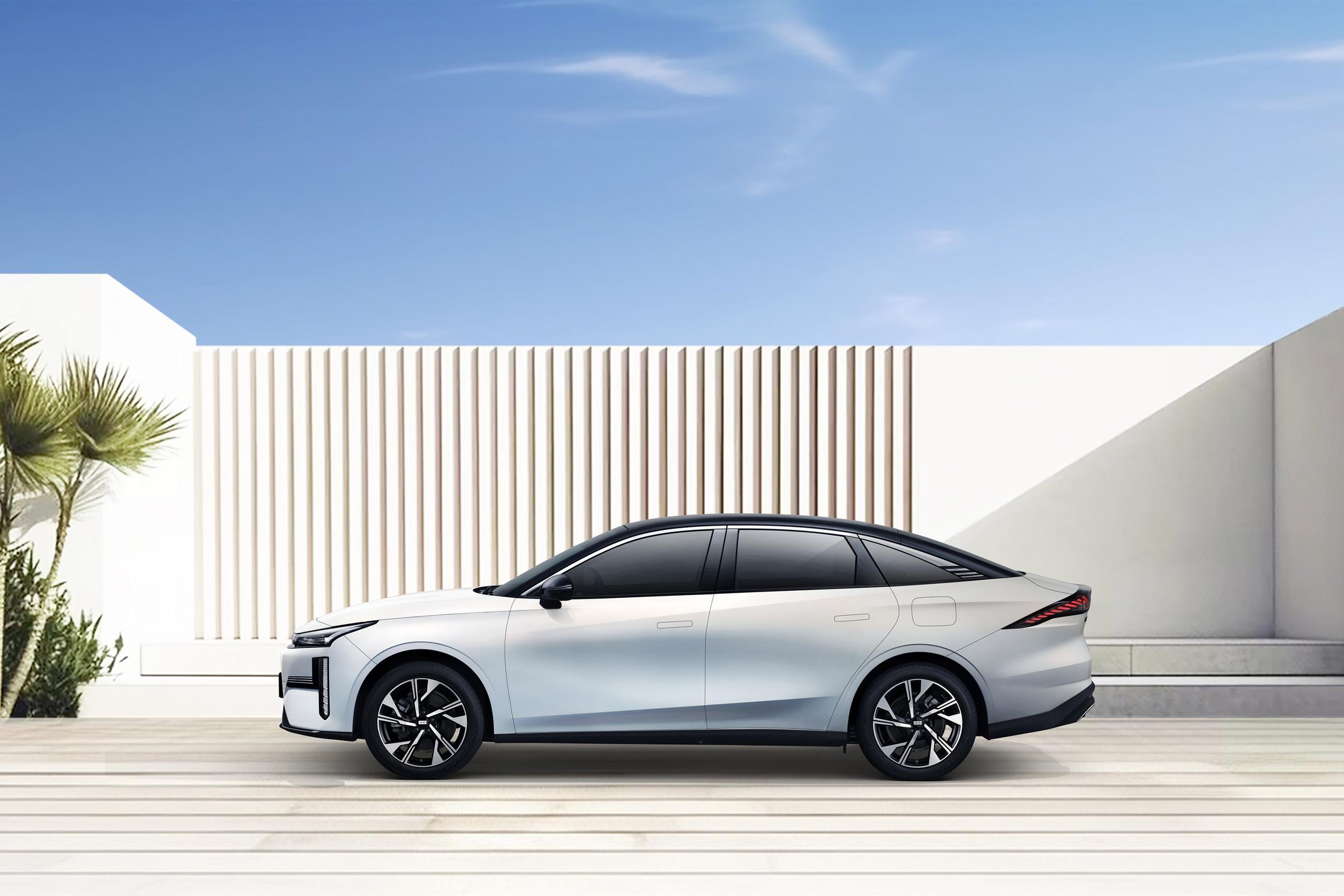 New Energy Vehicle Geely Galaxy L6 125km Hybrid New Electric Car Geely Galaxy L6 Ev Car