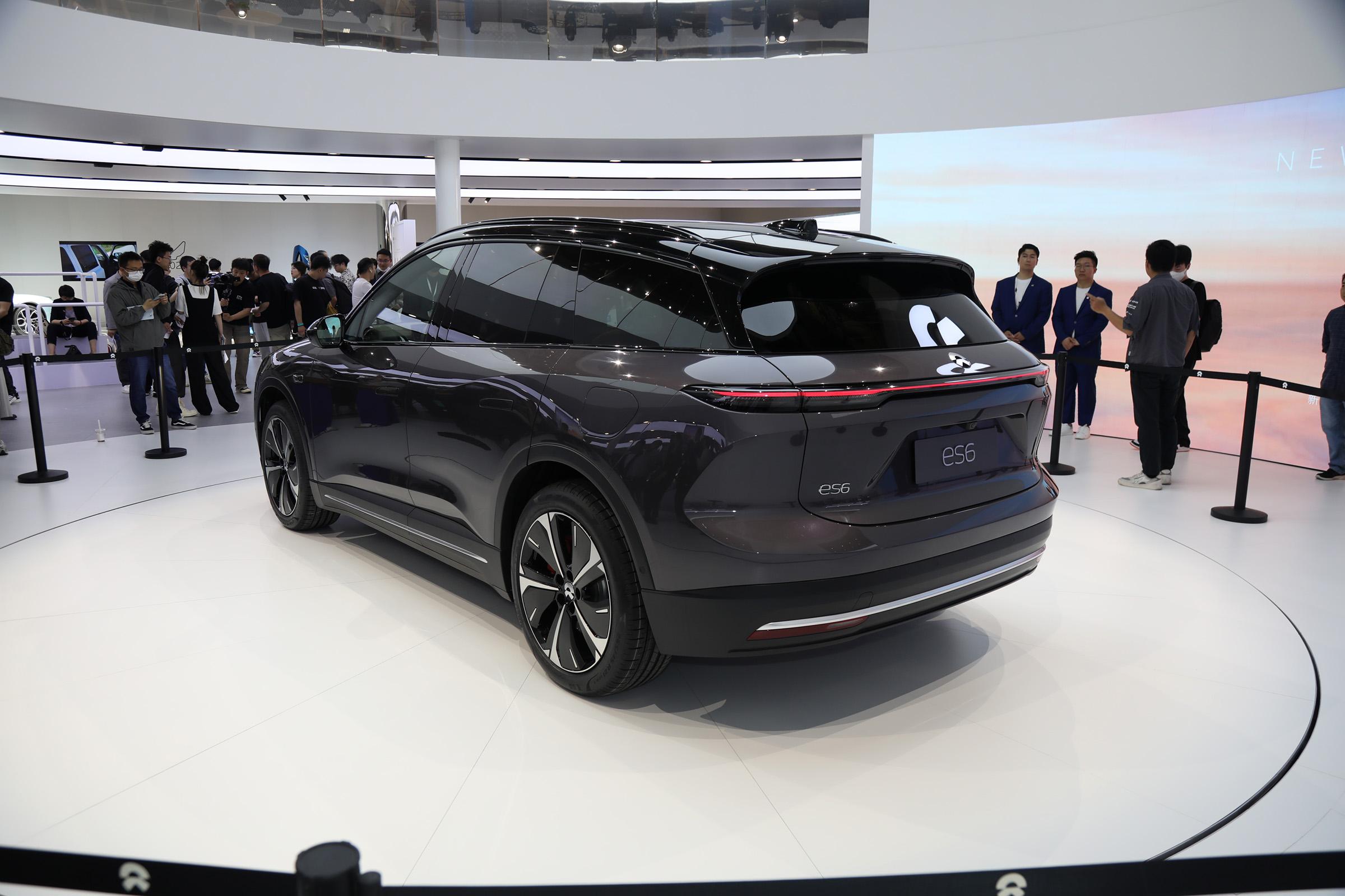 2023 New model NIO ES6 Fast Electric Car with high quality EV