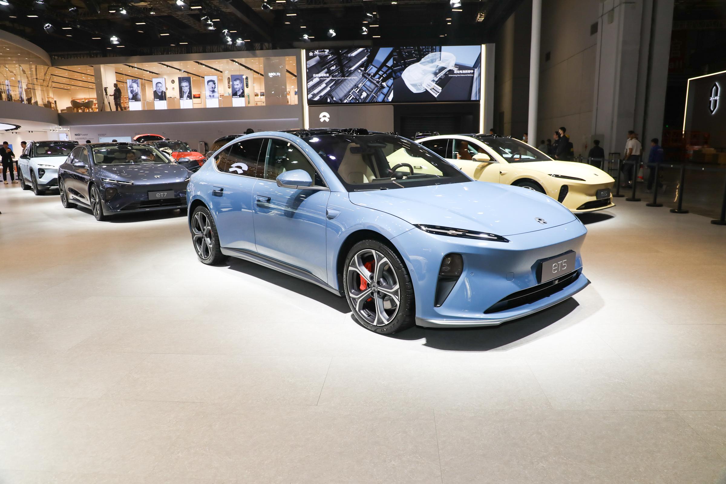 NIO ET5 210KW EV Car New Energy Vehicles Brand New Electric Sports car Ride-on Cars