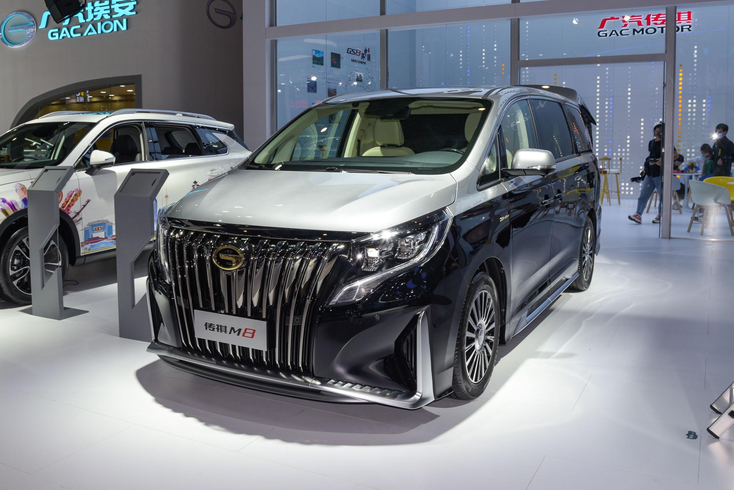 GAC Trumpchi M8 Master series high-performance Chinese electric new high-speed sedan