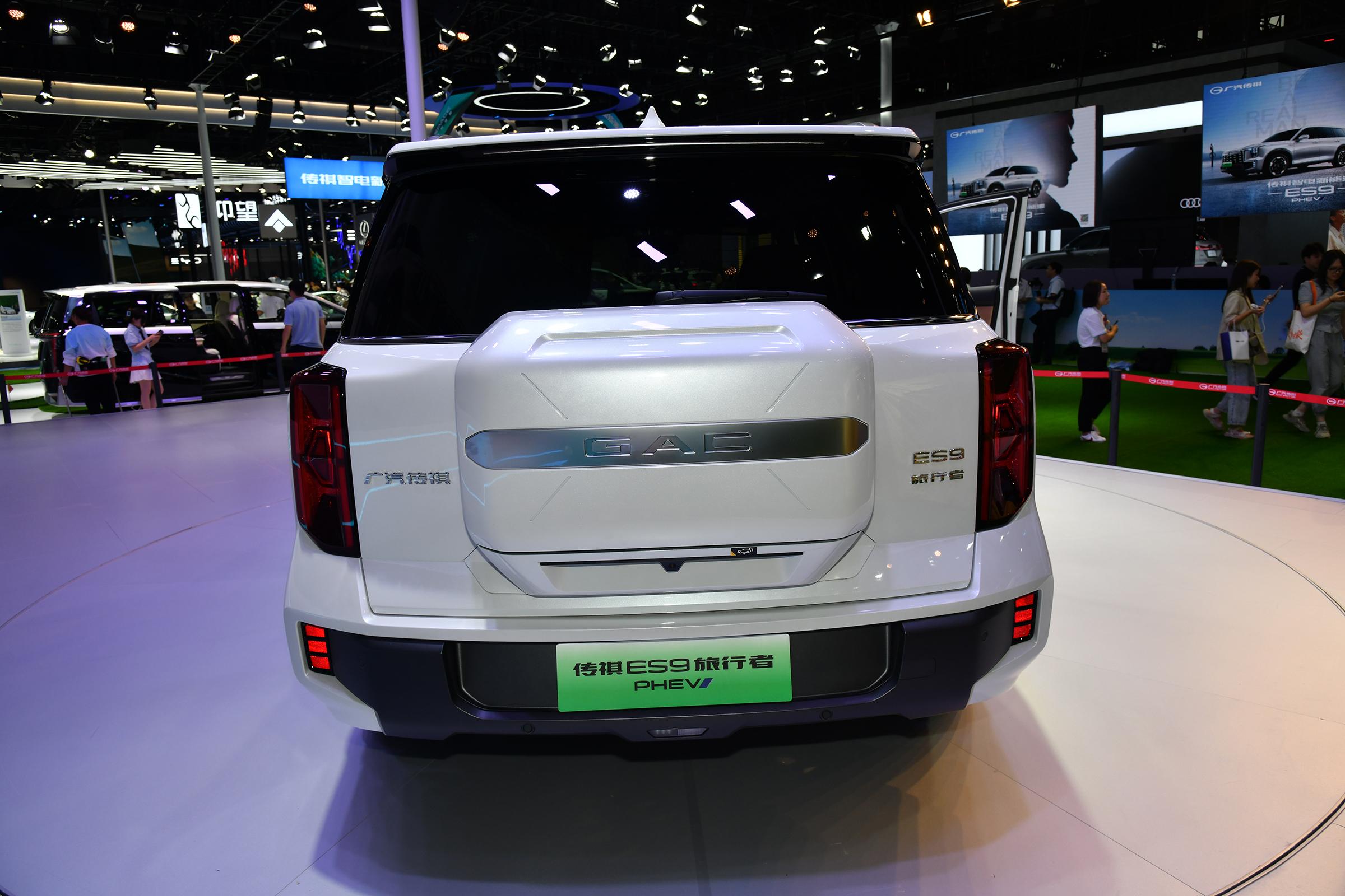 Best Selling New Energy Vehicle SUV GAC Trumpchi ES9 2023 PHEV 143KM Pro Long Range Electric Vehicle