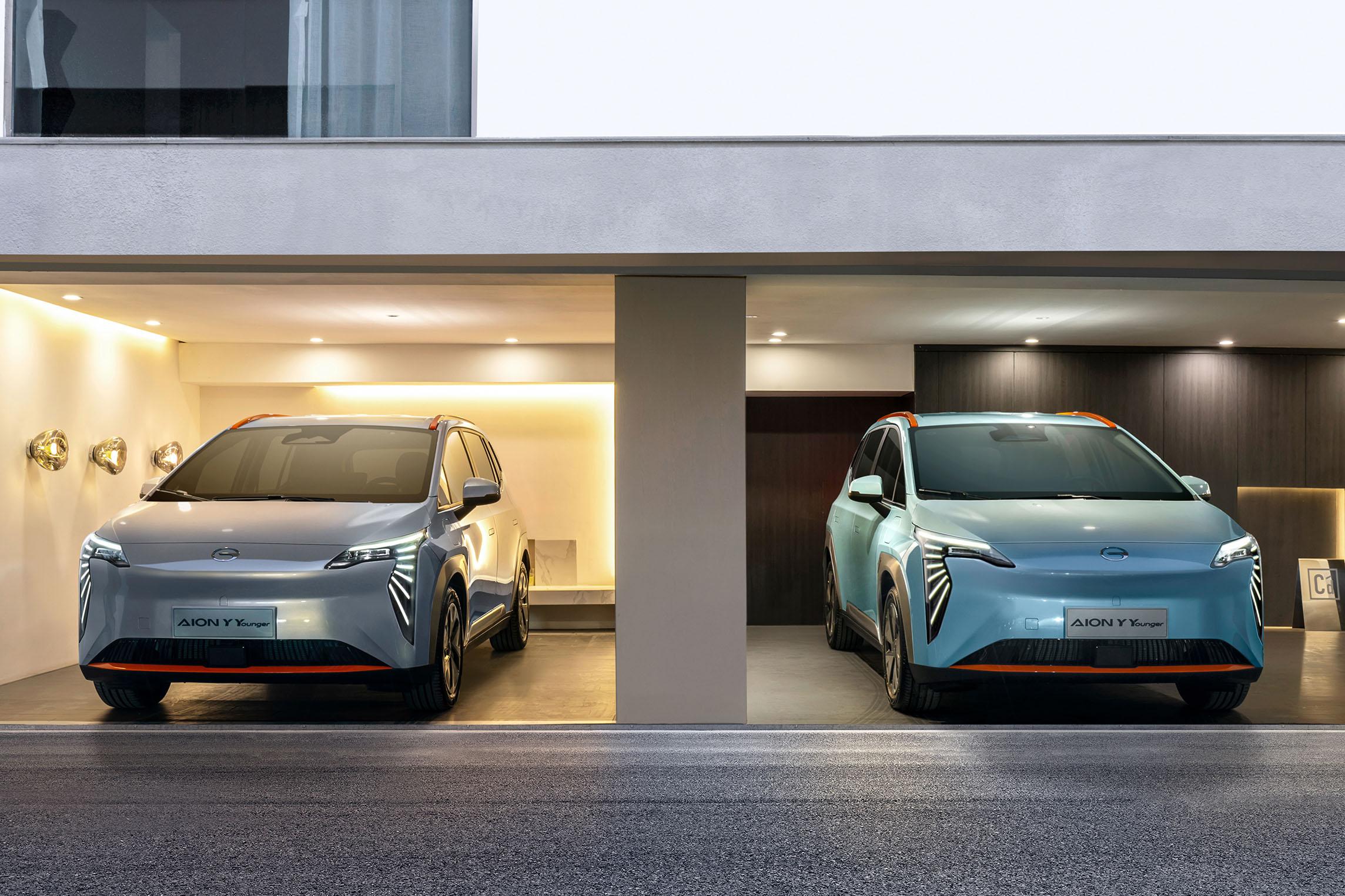 Hot sale cars vehicles cheap GAC auto AION Y sedan EV car electric car new energy vehicle