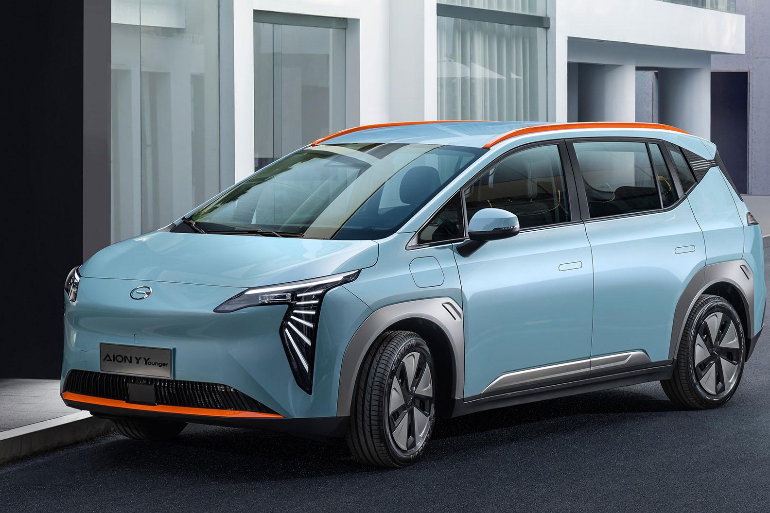 Hot sale cars vehicles cheap GAC auto AION Y sedan EV car electric car new energy vehicle