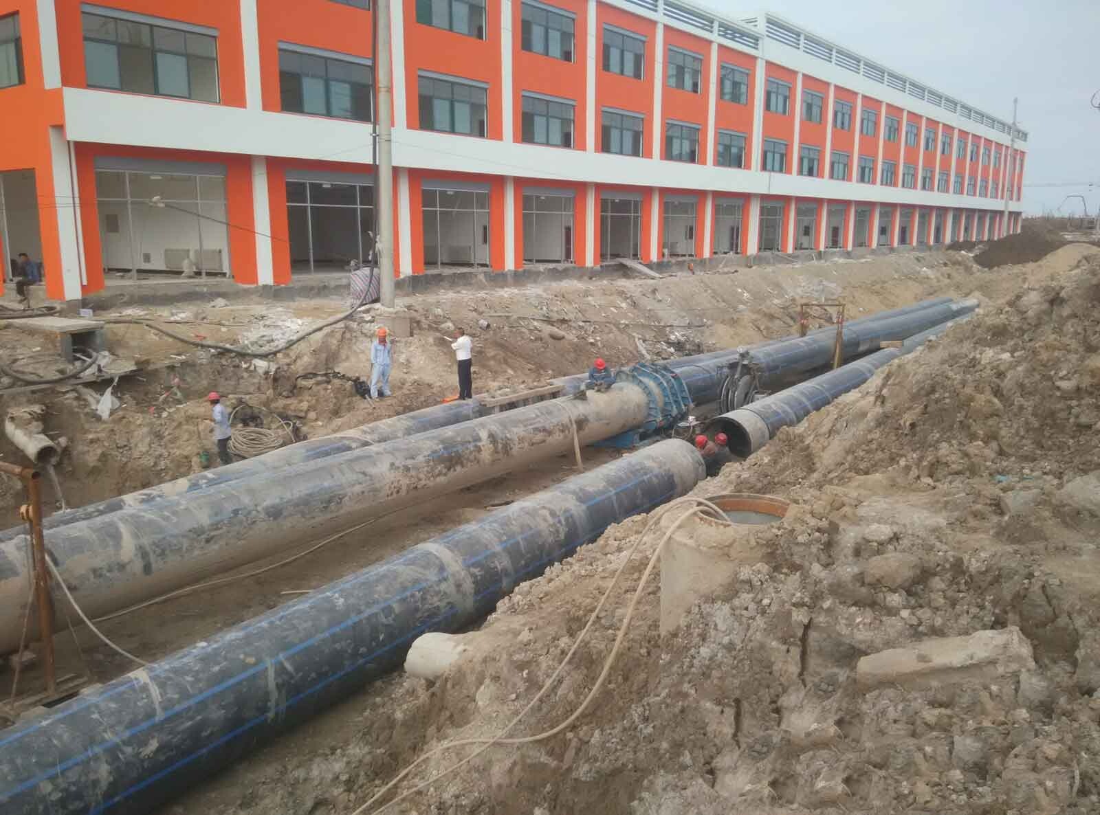 В чем разница между трубой ПНД и трубой ПЭ?