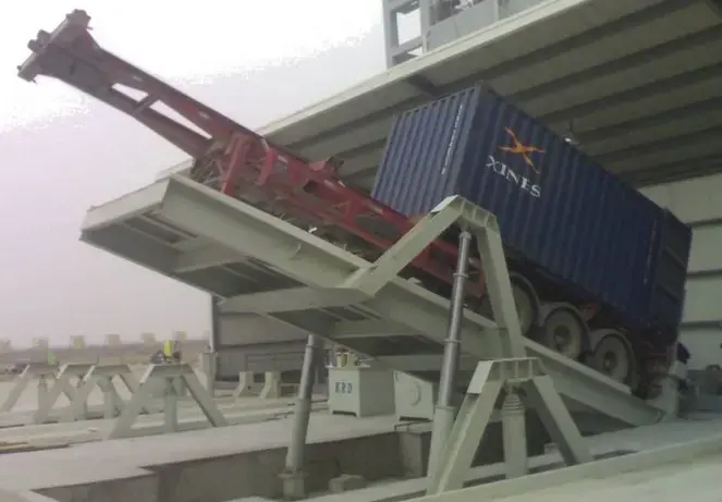 Container Discharge Dumper