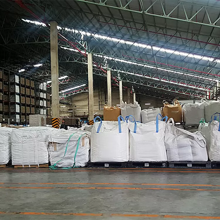 Caustic Soda pearls