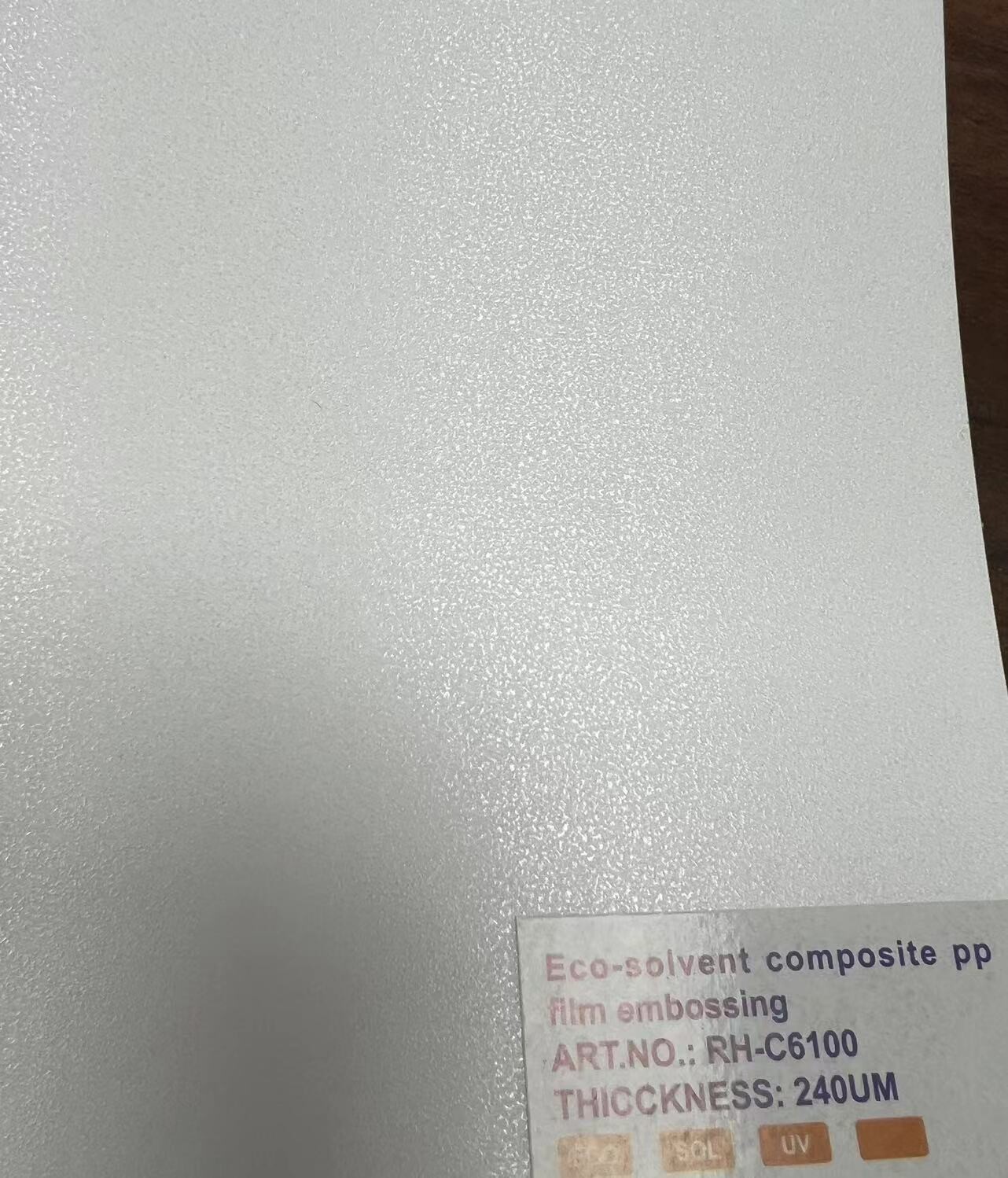 Eco solvent composite pp film embossing 