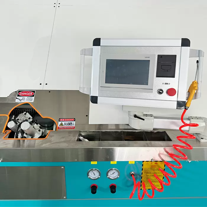 Aluminum strip bending machine