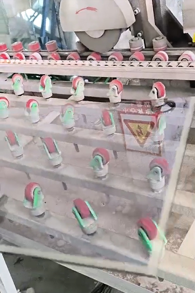 Hebei Shahe Shengyang energy saving glass by multiple inspection and comparison