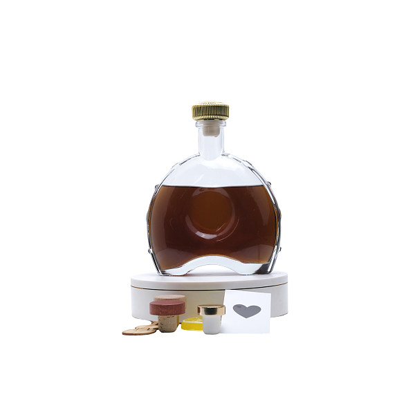 Freida Glass Bottle Factory - Custom Manufacturing for All Your Needs
