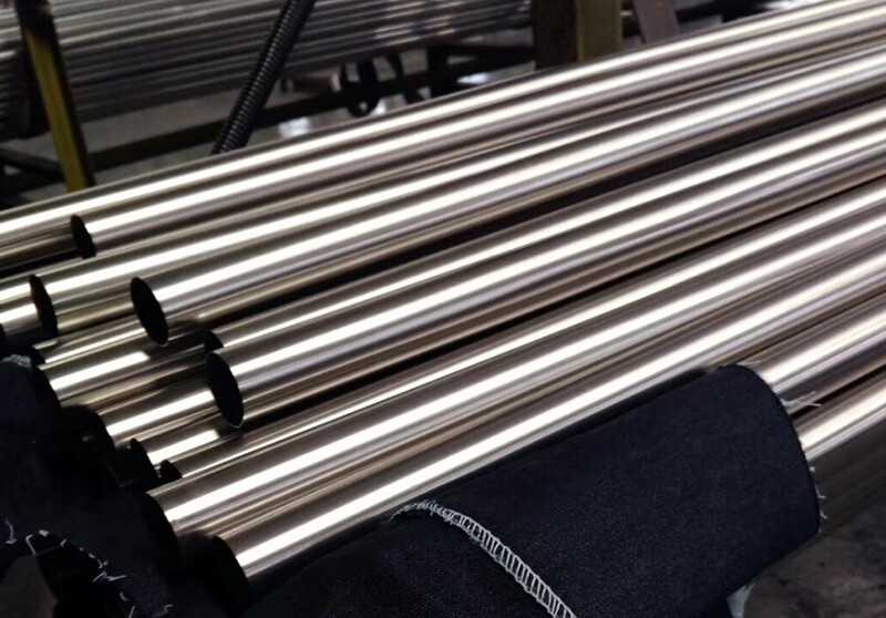 200 series stainless steel pipe
