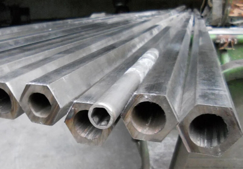 Stainless steel shaped pipe