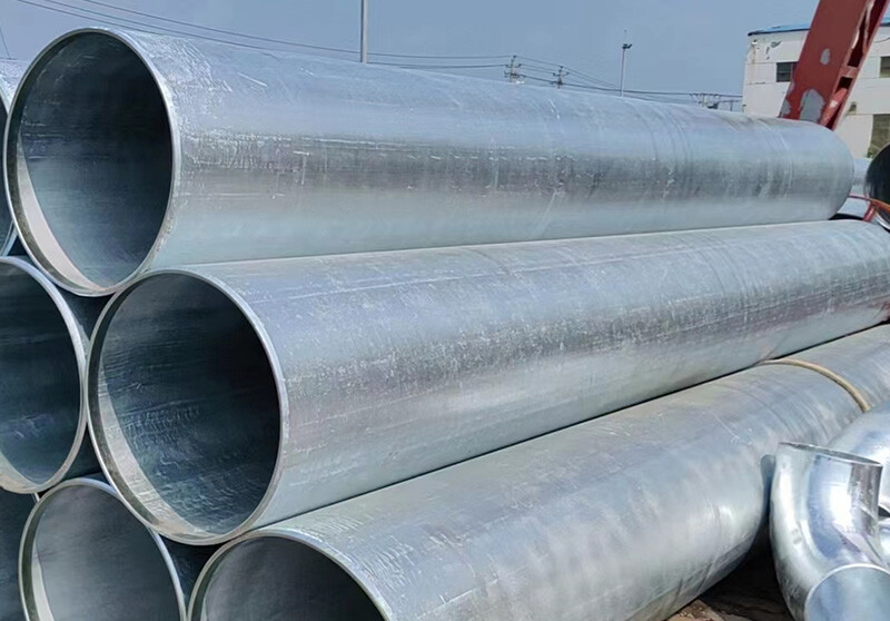 Large diameter hot dip galvanized steel pipe