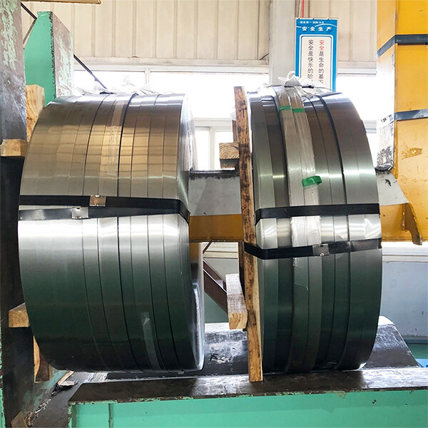 Non-oriented silicon steel strip