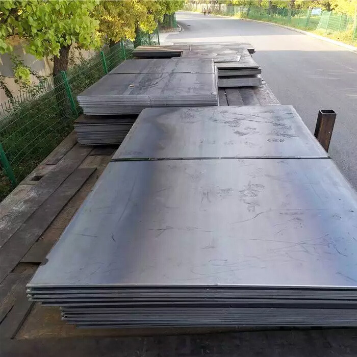 Abrasion-resistant plate