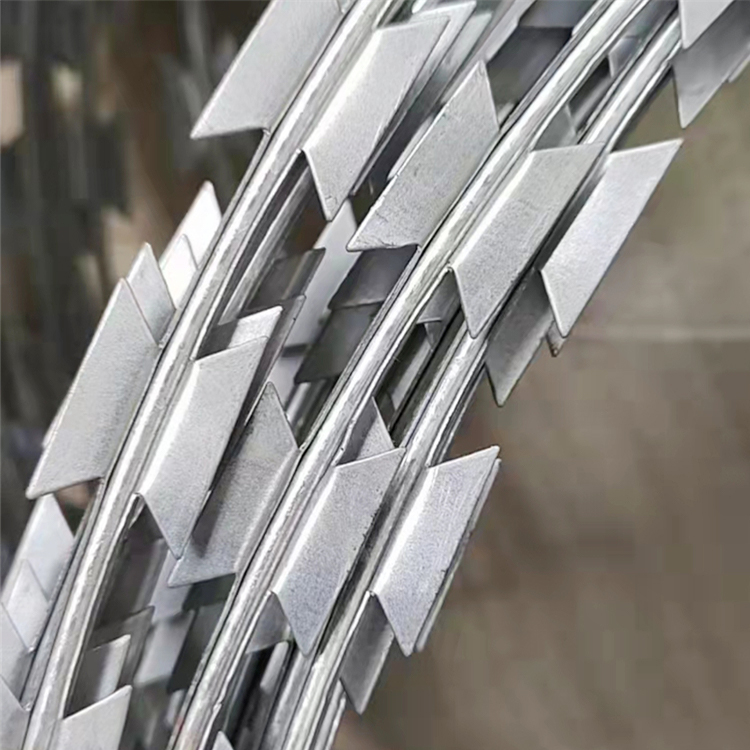 Hot-dip galvanized stainless steel razor barbed wire