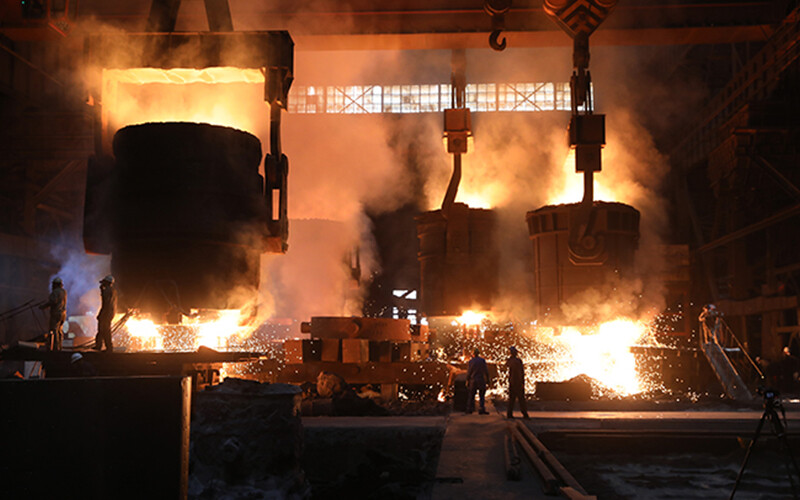 602 tons! The largest and heaviest lower beam cast by our company