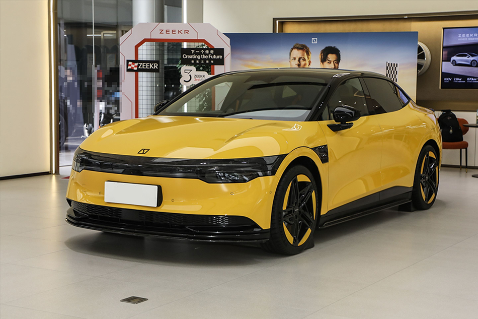 ZEEKR 007