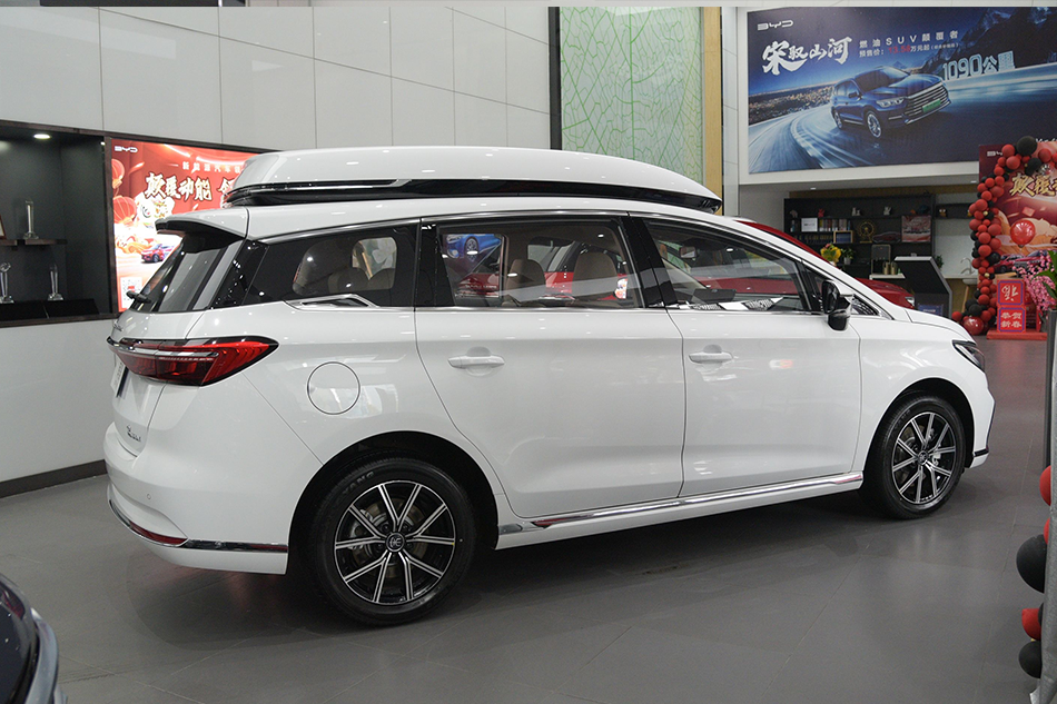 BYD Song MAX New Energy