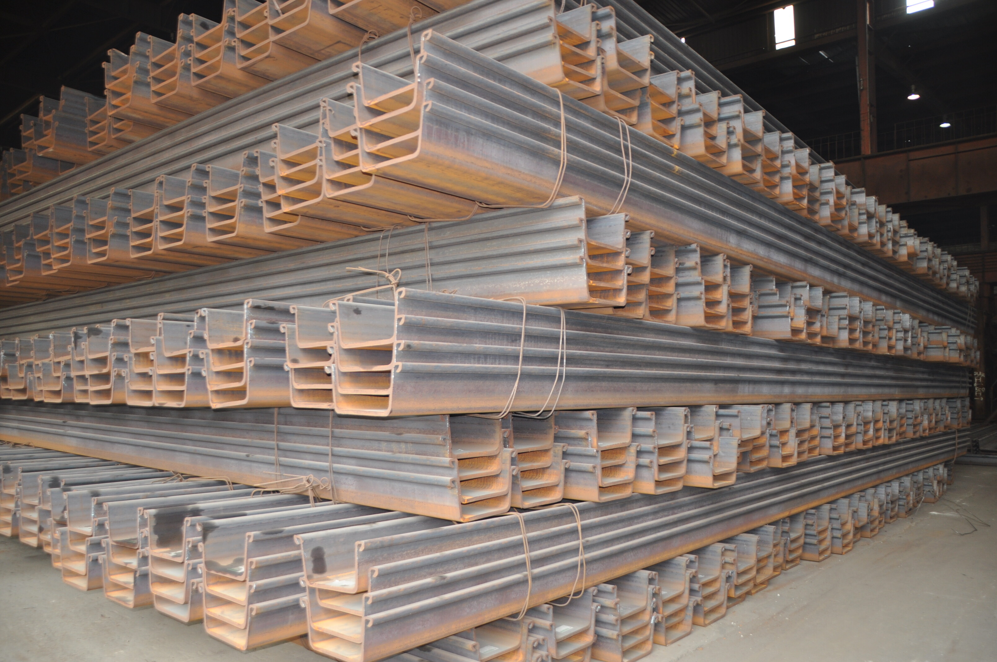  The Comprehensive Guide to Steel Sheet Piles: Uses, Advantages & Introduction