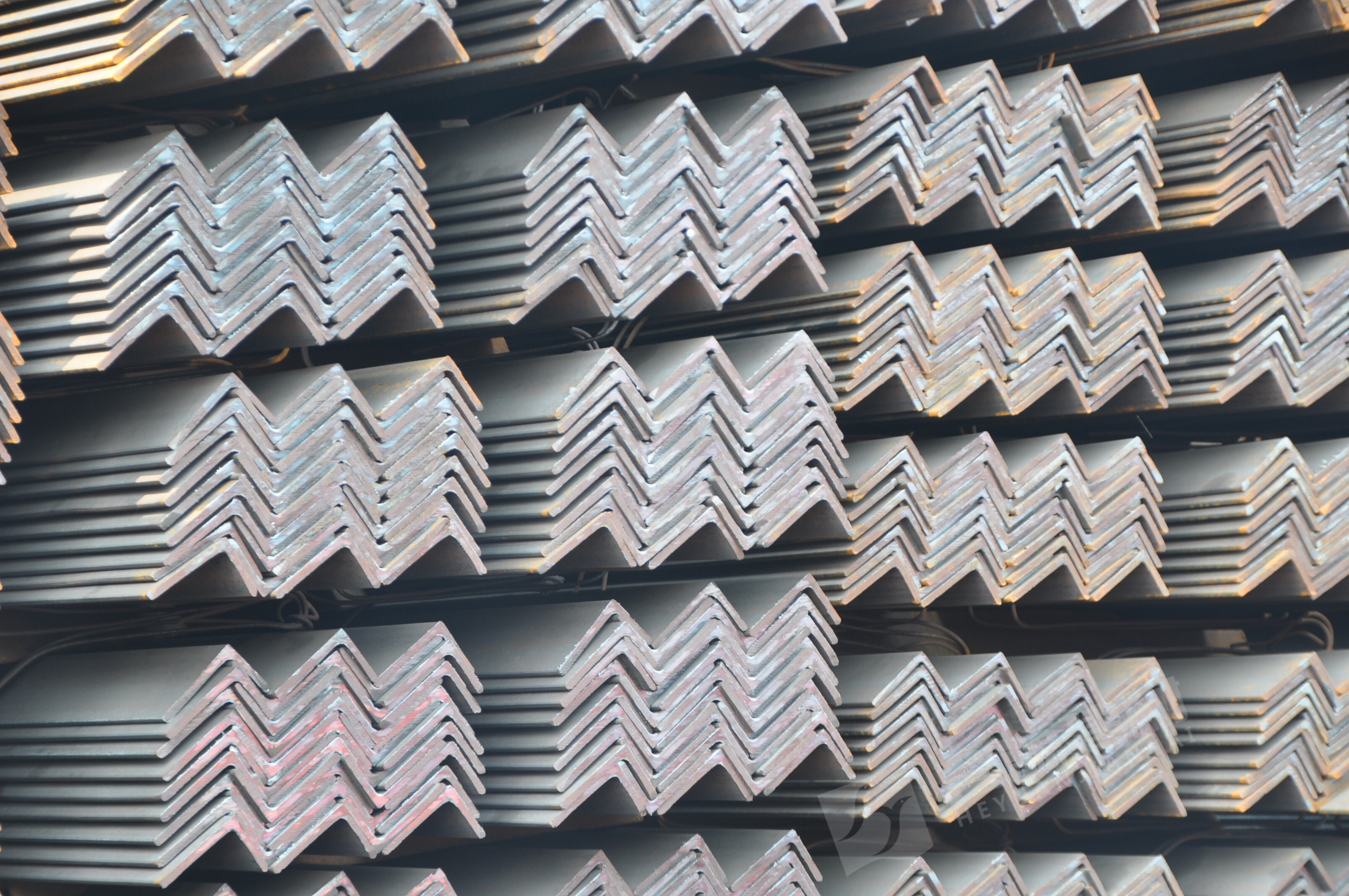  Classification, Applications & Uses of Angle Steel