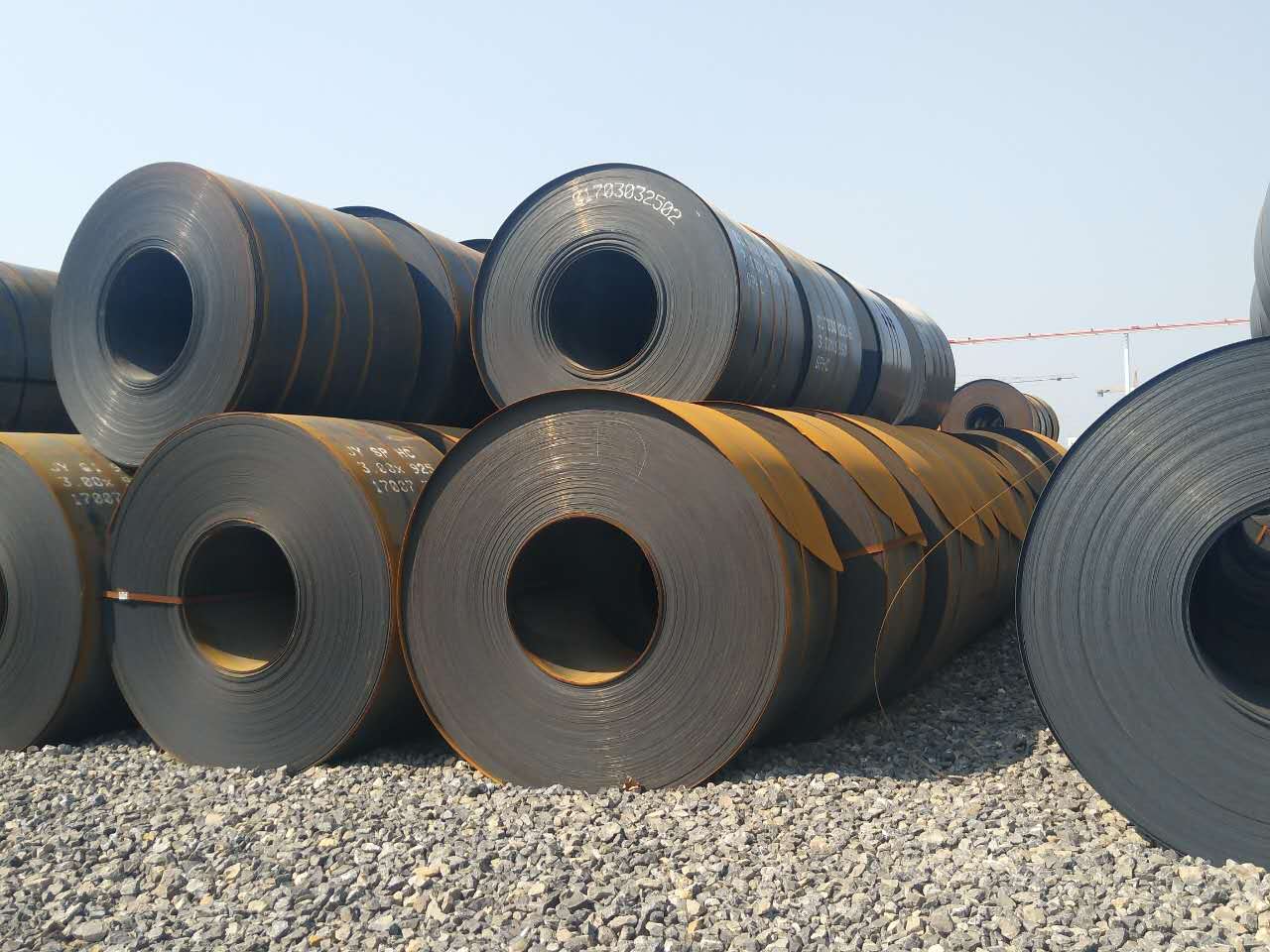 Nucor raises prices for hot-rolled coil in the US for the second week in a row