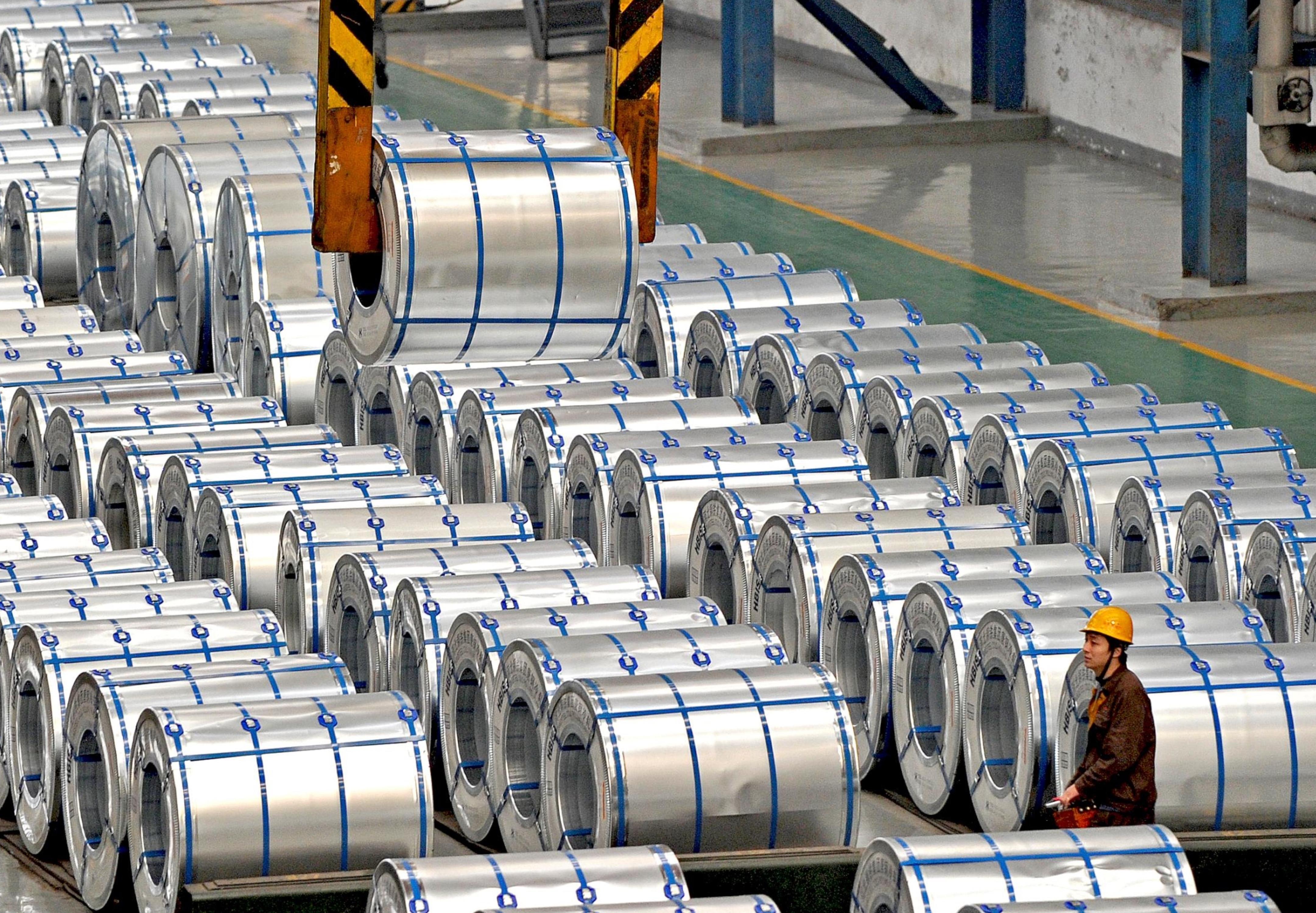 US Steel Imports Drop 35% in Q1 2026 | Rolled Steel Trends