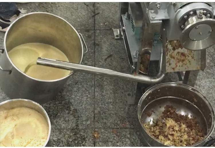 Juice Extractor (12).jpg