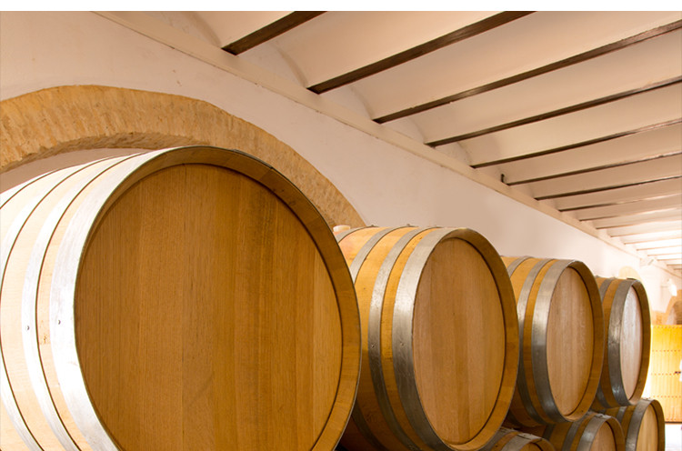 Wine oak barrel (20).jpg