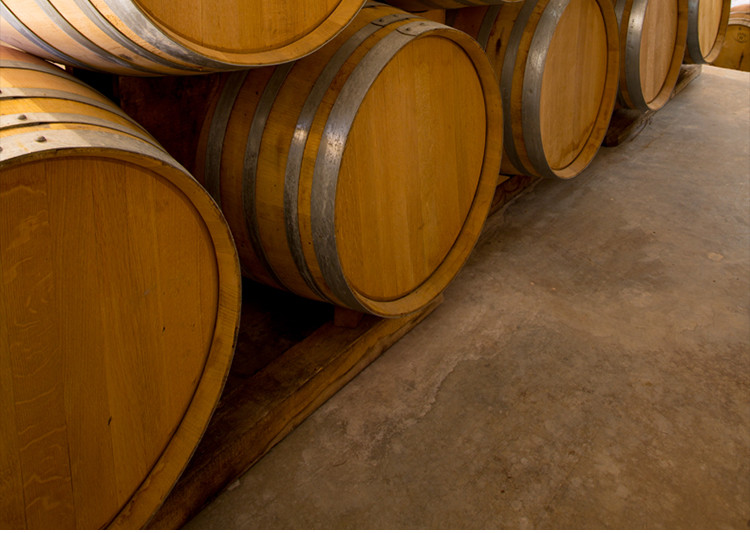 Wine oak barrel (21).jpg