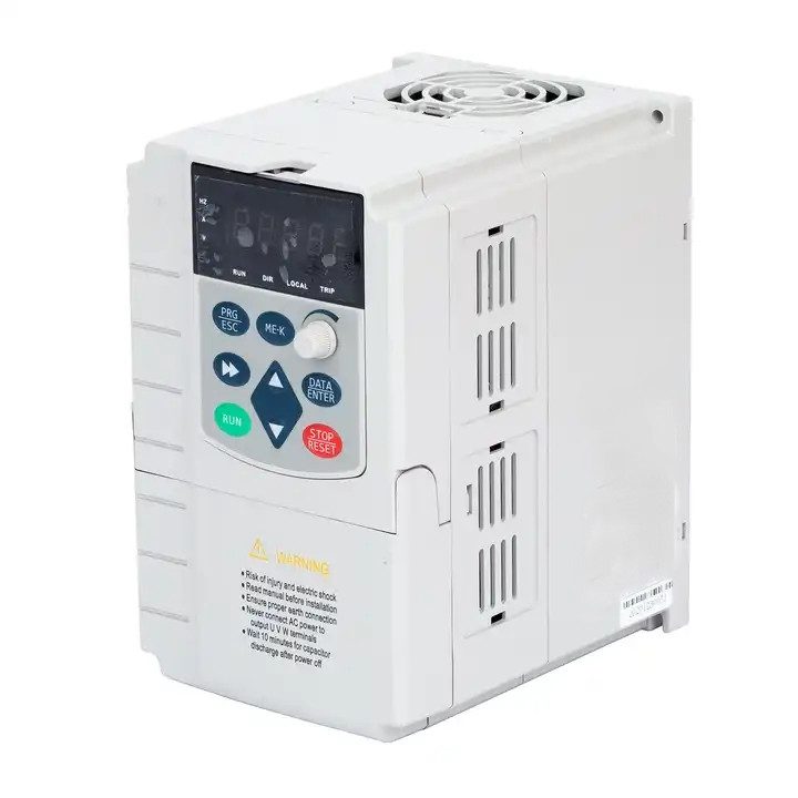 Solar power renewable energy inverter 3 phase dc to ac power mppt vfd solar pump inverter