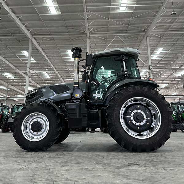Utility Tractor :180-210HP