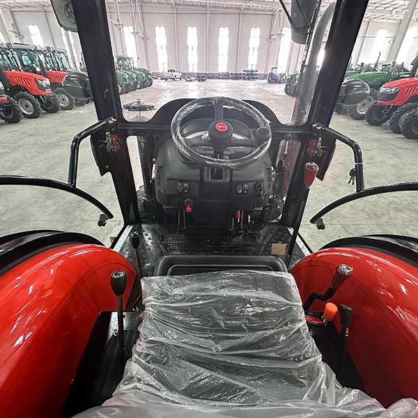 Agricultural Tractor : 60-70HP