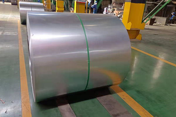 0.45mm 0.5mm double layer color painted metal coil galvanized/galvanized coil