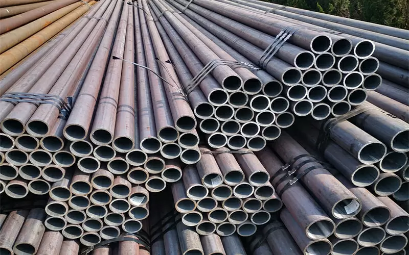Carbon steel welded pipe