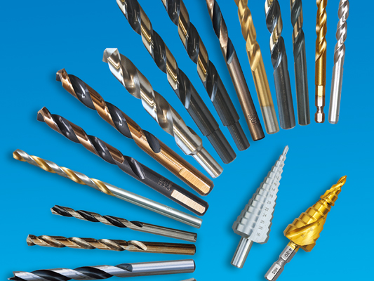 The difference between straight groove and spiral of pagoda drill bits