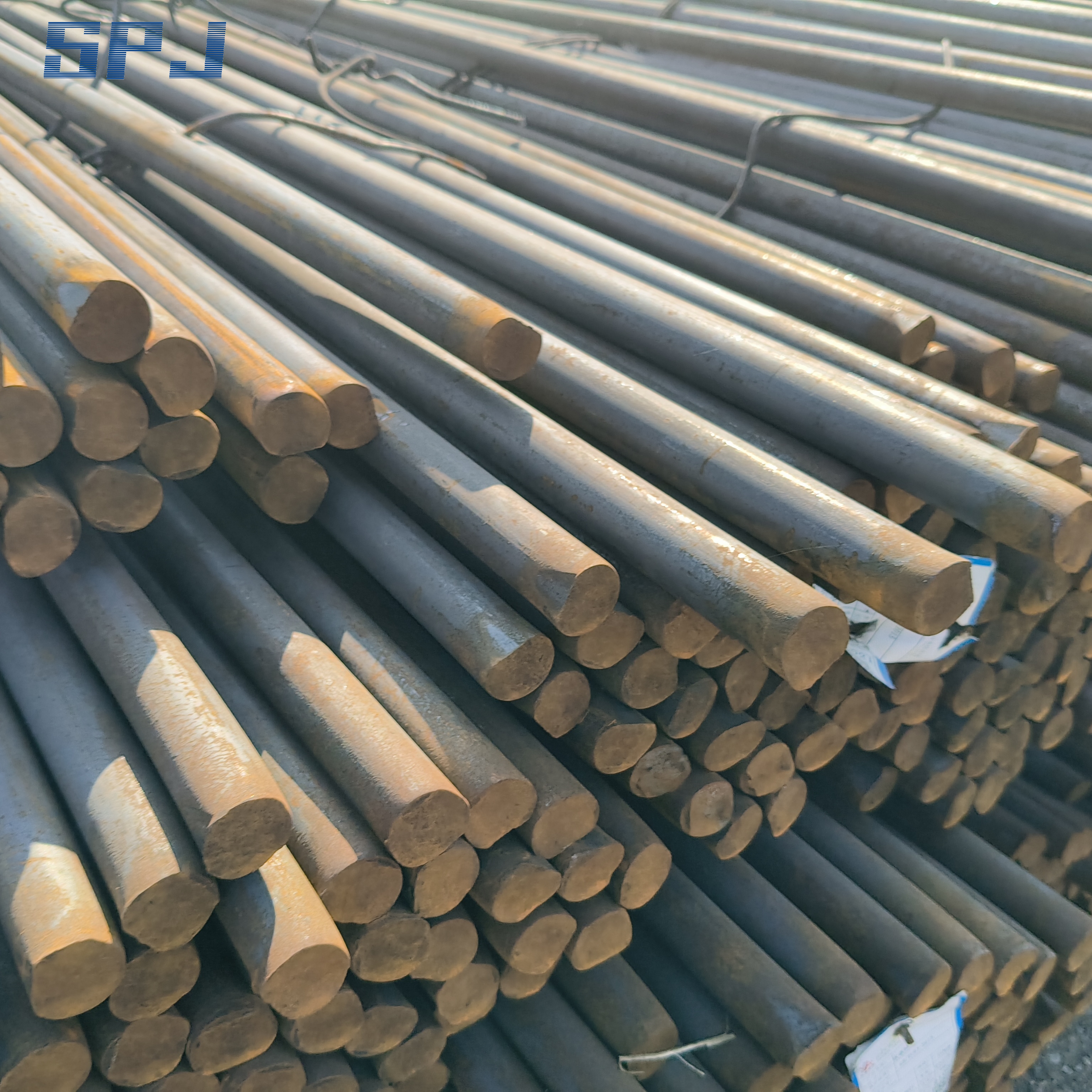 Hot Rolled Qt Alloy Steel Round Bar 1.6582 4337 34CrNiMo6 C45 42CrMo4 H13 Tool Steel/Carbon Steel/Hastelloy/Nickel-Based Alloy/Galvanized
