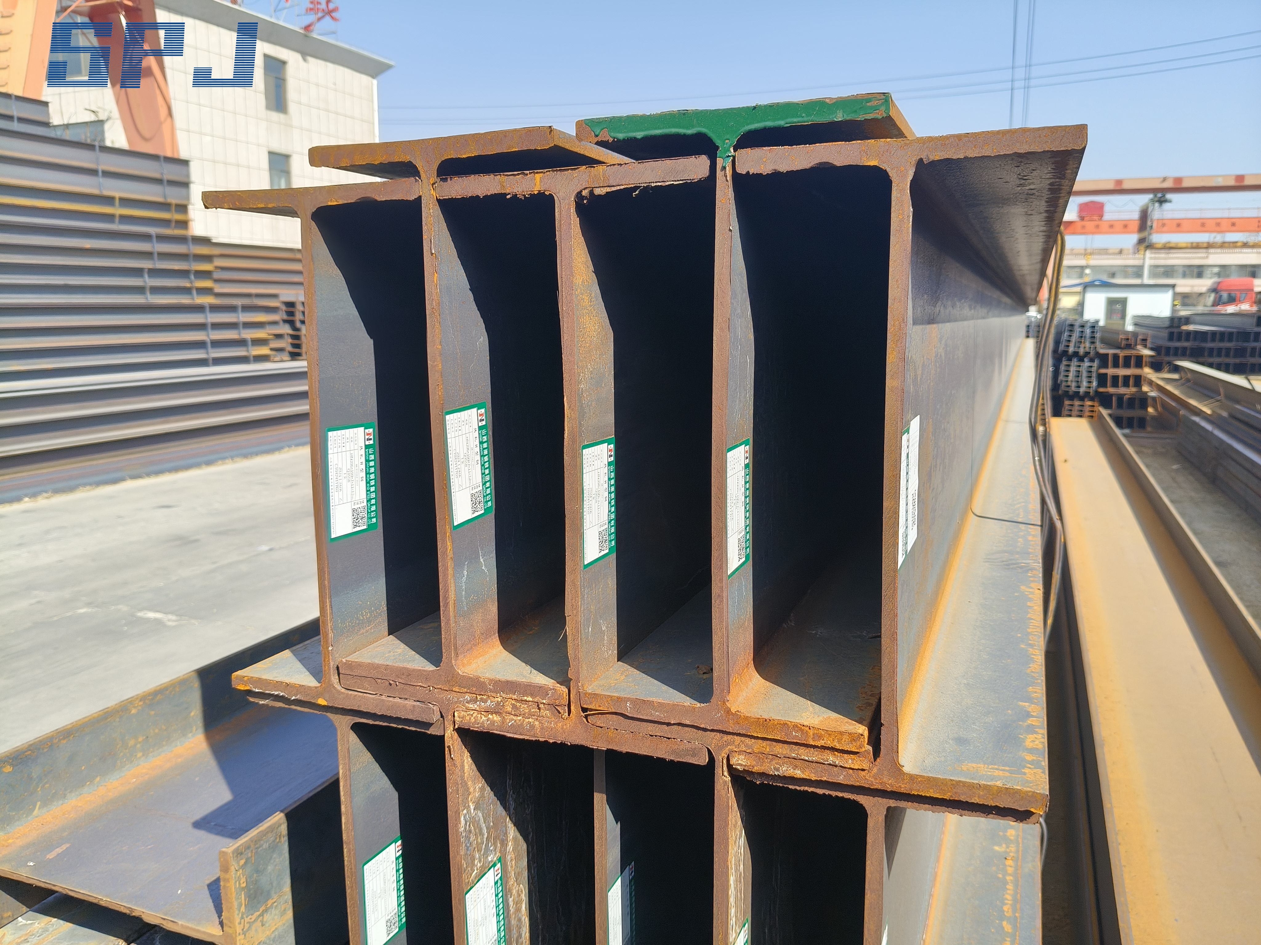 H Beam Q235 ASTM A36 Carbon Steel H Beam Mild Iron Steel Construction Building H Shape Steel Beam