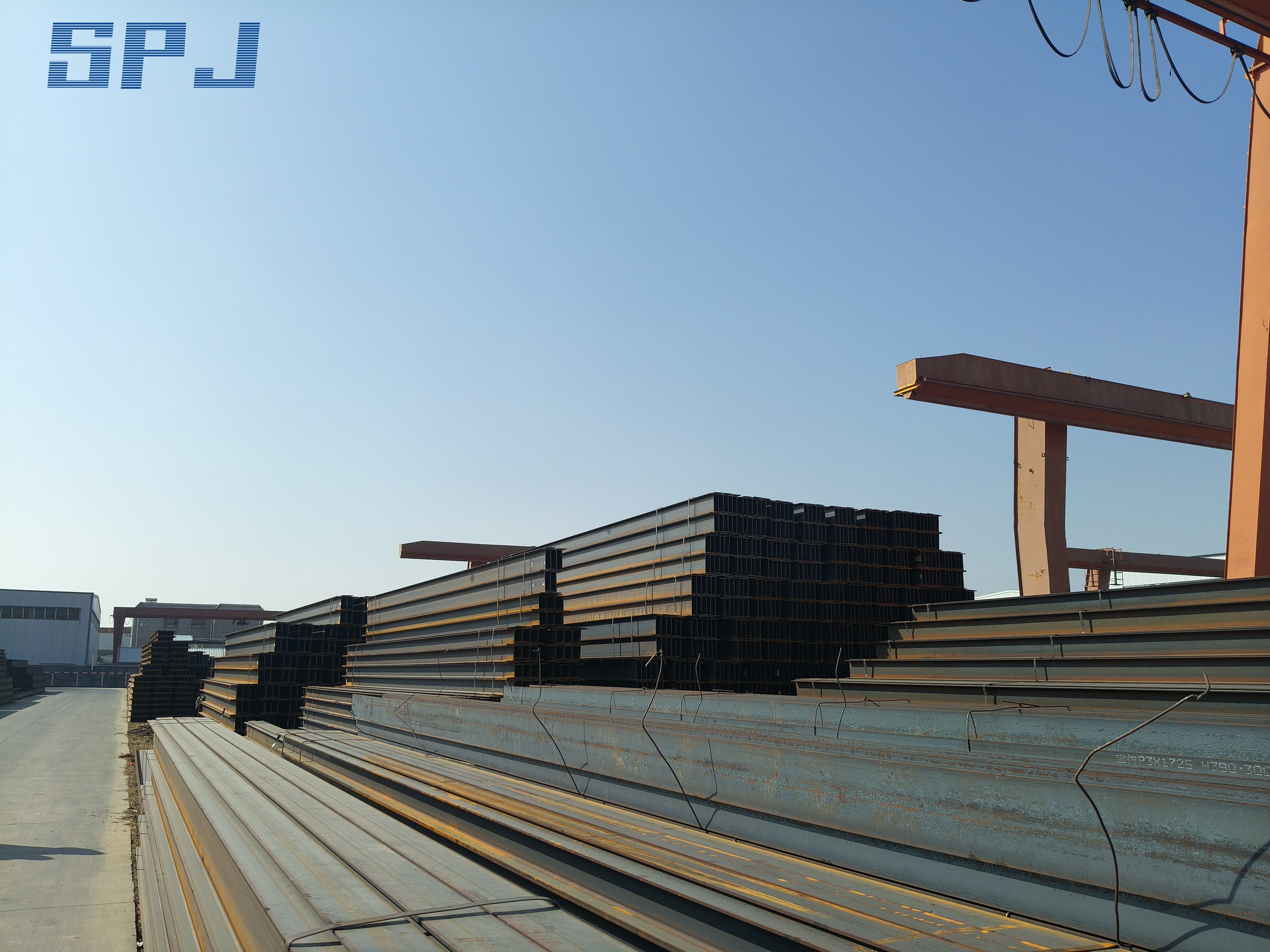 ASTM AISI JIS Hot Rolled/ Cold Rolled H Beam Profile Steel H Type Iron Q235 Q345 S235jr A36 S355jr Low Carbon Steel H-Beam for Building