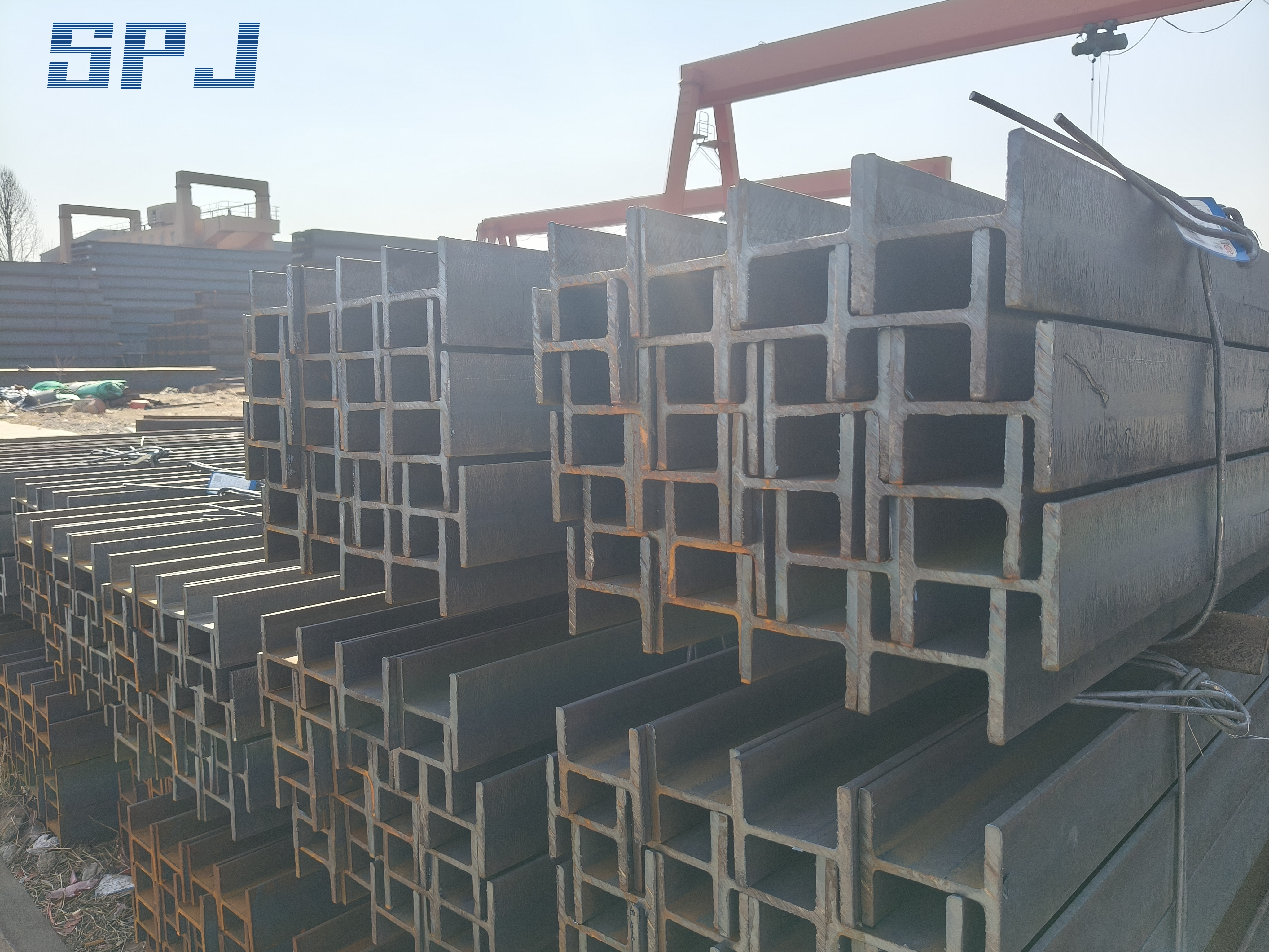 ASTM AISI JIS Hot Rolled/ Cold Rolled H Beam Profile Steel H Type Iron Q235 Q345 S235jr A36 S355jr Low Carbon Steel H-Beam for Building