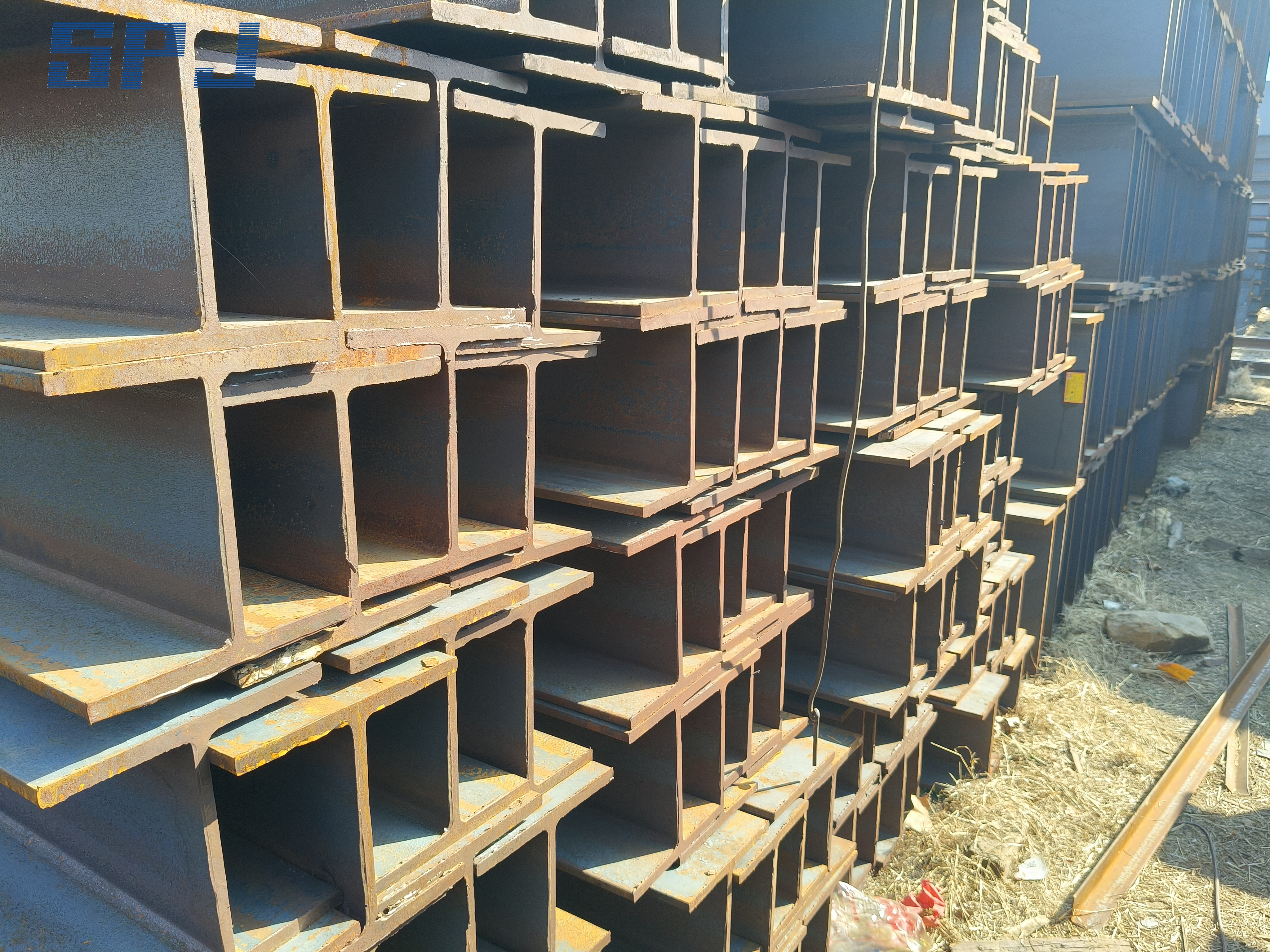 ASTM AISI JIS Hot Rolled/ Cold Rolled H Beam Profile Steel H Type Iron Q235 Q345 S235jr A36 S355jr Low Carbon Steel H-Beam for Building