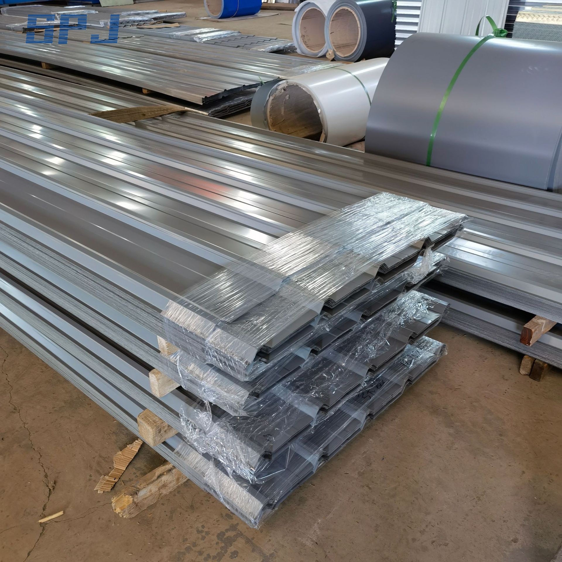 Galvanized Zinc Coating Colored Corrugated Carbon Steel Plate Roofing Material Board Galvanized Corrugated Board