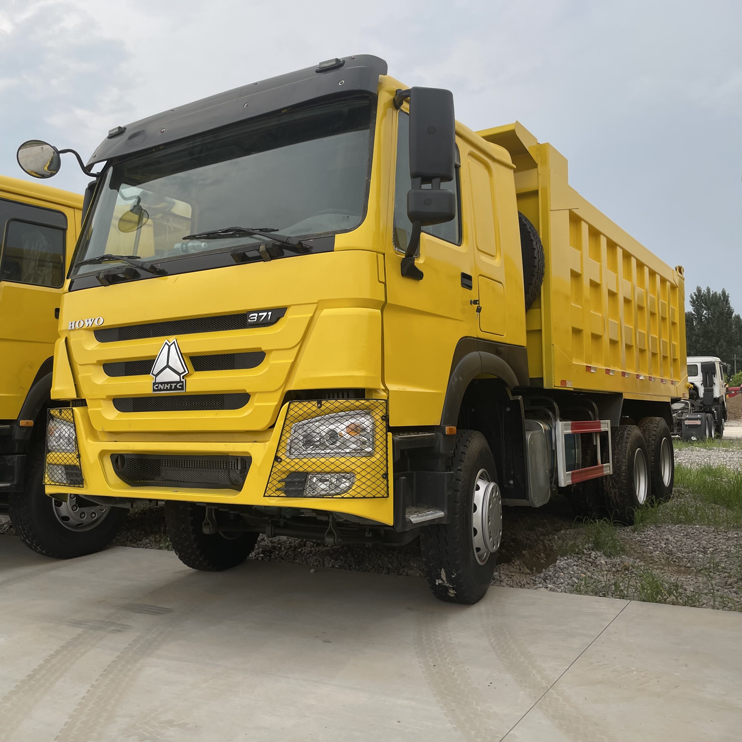 Used 6x4 Dump Truck