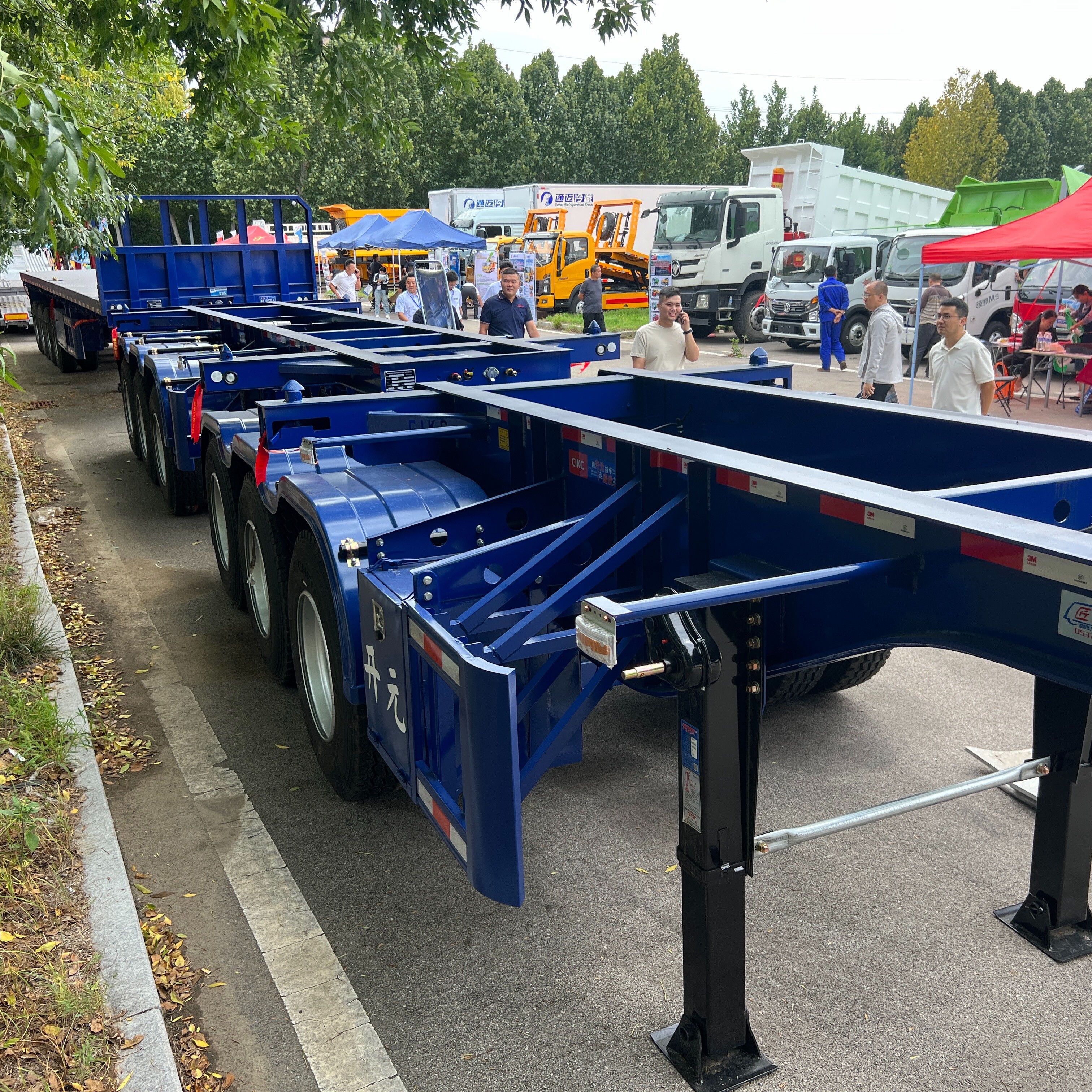 skeleton semi trailer